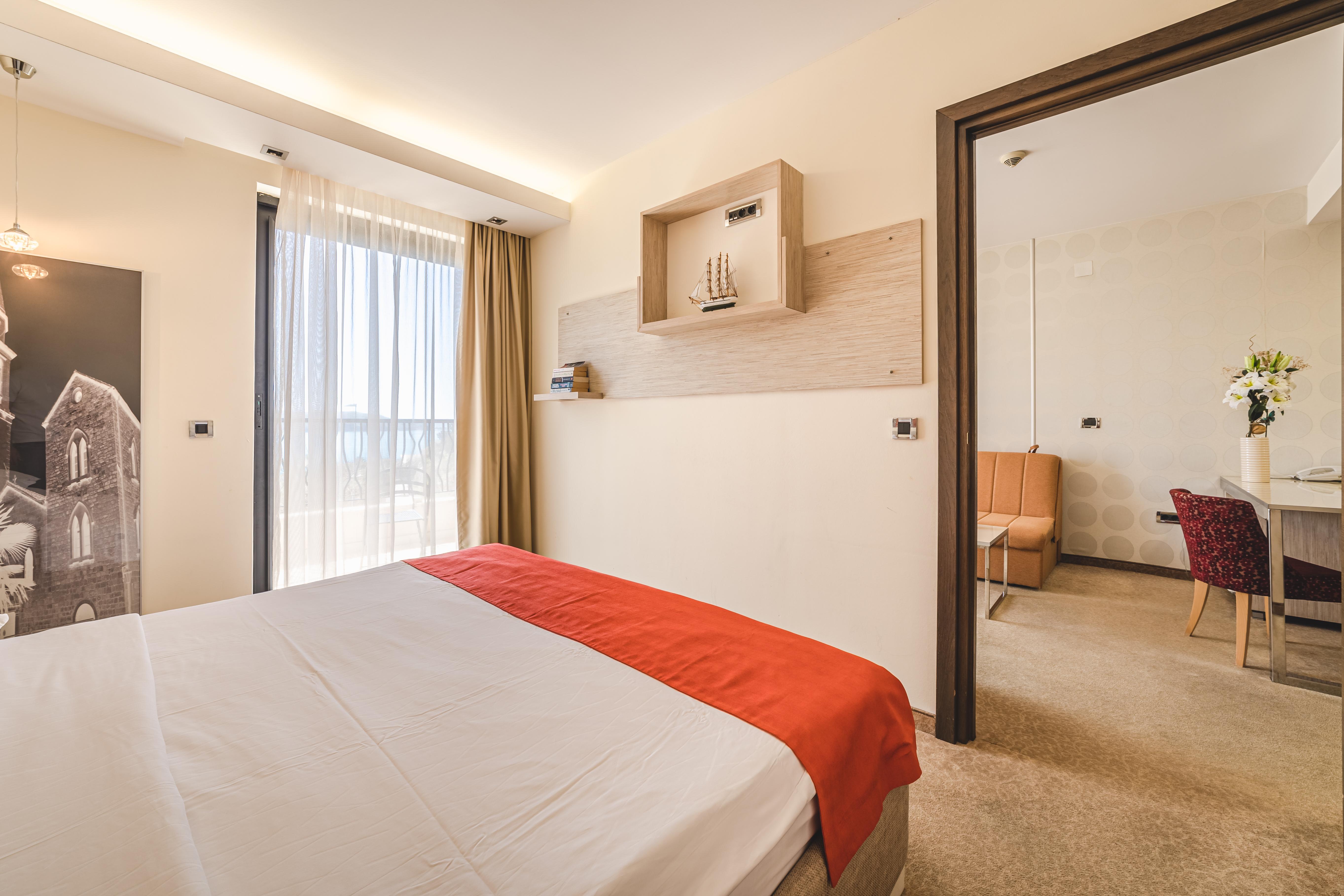 Hotel & Apartments Hec Residence Светі-Стефан Екстер'єр фото